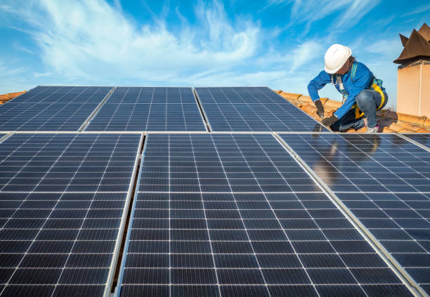 Best Solar Panel Roofing Installation  in Weyauwega, WI