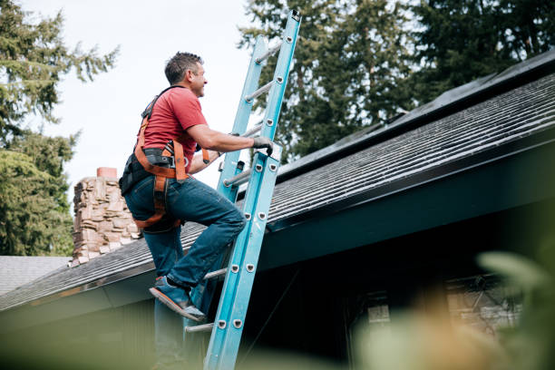 Best Emergency Roof Repair  in Weyauwega, WI
